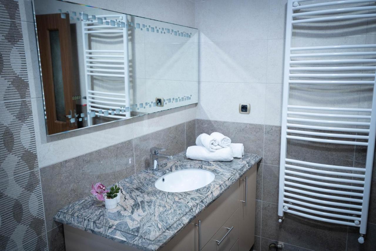 Isaran Coresi apartment Braşov Exterior foto